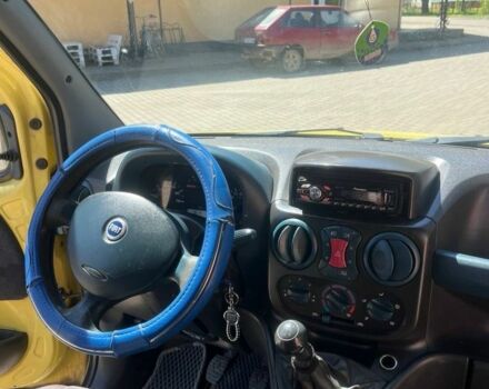 Жовтий Фіат Добло, об'ємом двигуна 1.9 л та пробігом 300 тис. км за 2900 $, фото 4 на Automoto.ua