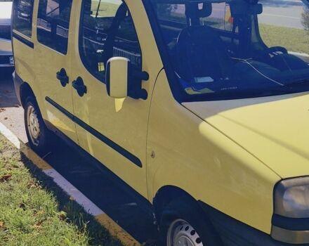 Жовтий Фіат Добло, об'ємом двигуна 1.6 л та пробігом 383 тис. км за 1700 $, фото 1 на Automoto.ua