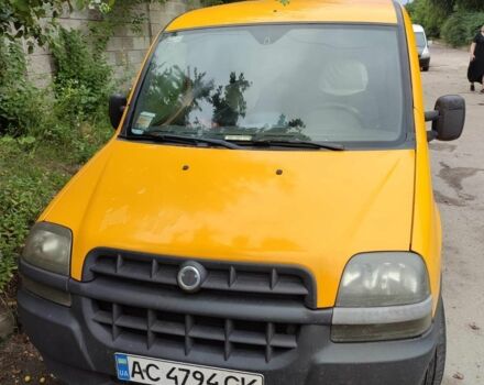 Жовтий Фіат Добло, об'ємом двигуна 1.2 л та пробігом 200 тис. км за 2000 $, фото 1 на Automoto.ua