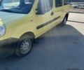 Желтый Фиат Добло, объемом двигателя 1.2 л и пробегом 223 тыс. км за 4150 $, фото 5 на Automoto.ua