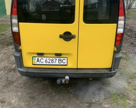 Жовтий Фіат Добло, об'ємом двигуна 1.3 л та пробігом 268 тис. км за 4000 $, фото 5 на Automoto.ua