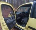 Желтый Фиат Добло, объемом двигателя 1.91 л и пробегом 363 тыс. км за 3400 $, фото 12 на Automoto.ua