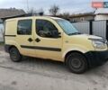 Желтый Фиат Добло, объемом двигателя 1.3 л и пробегом 337 тыс. км за 2999 $, фото 3 на Automoto.ua