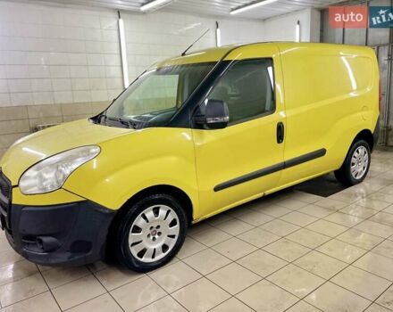 Жовтий Фіат Добло, об'ємом двигуна 1.25 л та пробігом 301 тис. км за 5099 $, фото 1 на Automoto.ua