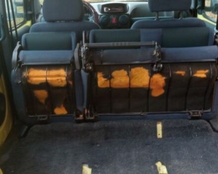 Желтый Фиат Добло, объемом двигателя 0 л и пробегом 215 тыс. км за 3700 $, фото 5 на Automoto.ua