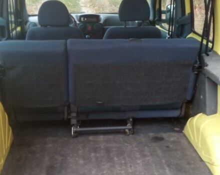 Желтый Фиат Добло, объемом двигателя 0 л и пробегом 215 тыс. км за 3700 $, фото 4 на Automoto.ua