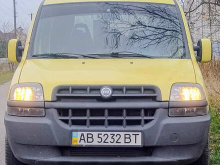 Желтый Фиат Добло, объемом двигателя 1.9 л и пробегом 249 тыс. км за 3300 $, фото 1 на Automoto.ua