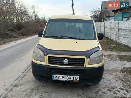 Фіат Добло 2006 у Макарове на Automoto.ua Жовтий Фіат Добло, об'ємом двигуна 1.3 л та пробігом 337 тис. км за 2999 $, фото 1 на Automoto.ua