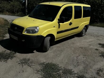 Фіат Добло 2006 у Синельниковом на Automoto.ua Жовтий Фіат Добло, об'ємом двигуна 1.2 л та пробігом 228 тис. км за 4299 $, фото 1 на Automoto.ua