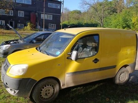 Фиат Добло 2008 в Черновцах на Automoto.ua Желтый Фиат Добло, объемом двигателя 1.3 л и пробегом 308 тыс. км за 3100 $, фото 1 на Automoto.ua