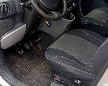 Серый Фиат Добло, объемом двигателя 1.4 л и пробегом 260 тыс. км за 2700 $, фото 7 на Automoto.ua