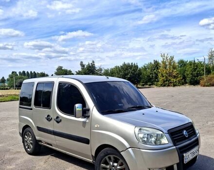 Сірий Фіат Добло, об'ємом двигуна 1.4 л та пробігом 246 тис. км за 3800 $, фото 1 на Automoto.ua