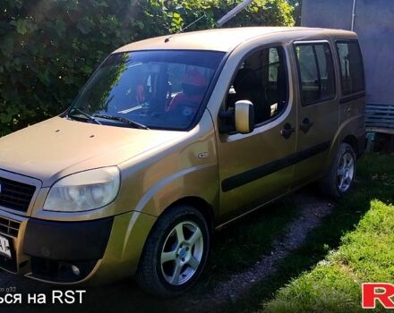 Серый Фиат Добло, объемом двигателя 1.9 л и пробегом 412 тыс. км за 3500 $, фото 5 на Automoto.ua