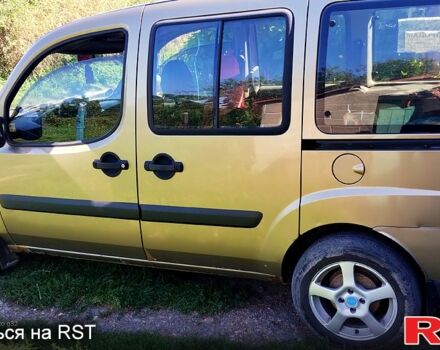 Серый Фиат Добло, объемом двигателя 1.9 л и пробегом 412 тыс. км за 3500 $, фото 3 на Automoto.ua