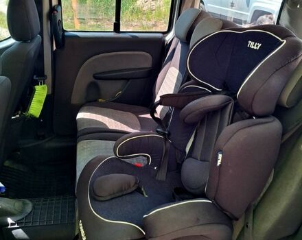 Сірий Фіат Добло, об'ємом двигуна 1.4 л та пробігом 246 тис. км за 3800 $, фото 6 на Automoto.ua