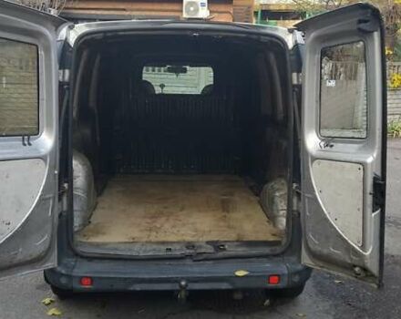 Серый Фиат Добло, объемом двигателя 1.2 л и пробегом 390 тыс. км за 3999 $, фото 4 на Automoto.ua