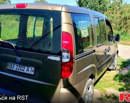 Серый Фиат Добло, объемом двигателя 1.9 л и пробегом 412 тыс. км за 3500 $, фото 4 на Automoto.ua