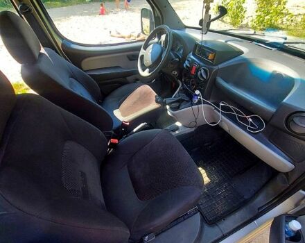 Сірий Фіат Добло, об'ємом двигуна 1.4 л та пробігом 230 тис. км за 5500 $, фото 10 на Automoto.ua