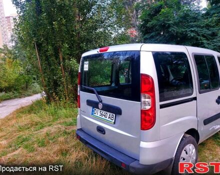 Сірий Фіат Добло, об'ємом двигуна 1.4 л та пробігом 230 тис. км за 5500 $, фото 5 на Automoto.ua