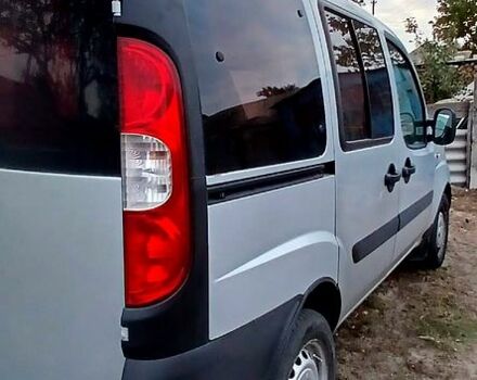 Серый Фиат Добло, объемом двигателя 1.4 л и пробегом 208 тыс. км за 5500 $, фото 7 на Automoto.ua