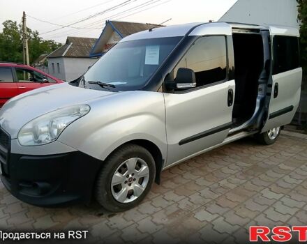 Серый Фиат Добло, объемом двигателя 1.6 л и пробегом 200 тыс. км за 6700 $, фото 2 на Automoto.ua