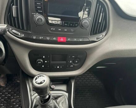 Серый Фиат Добло, объемом двигателя 1.4 л и пробегом 80 тыс. км за 16500 $, фото 4 на Automoto.ua