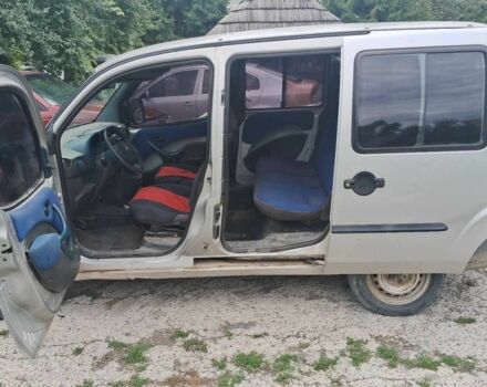 Серый Фиат Добло, объемом двигателя 1.9 л и пробегом 363 тыс. км за 2800 $, фото 2 на Automoto.ua