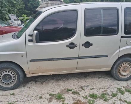 Серый Фиат Добло, объемом двигателя 1.9 л и пробегом 363 тыс. км за 2800 $, фото 3 на Automoto.ua