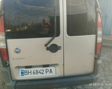 Серый Фиат Добло, объемом двигателя 1.9 л и пробегом 390 тыс. км за 2500 $, фото 2 на Automoto.ua