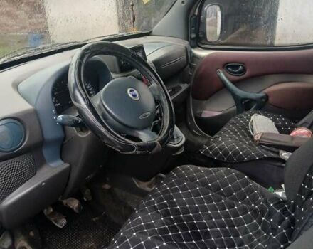 Серый Фиат Добло, объемом двигателя 1.9 л и пробегом 300 тыс. км за 2750 $, фото 5 на Automoto.ua