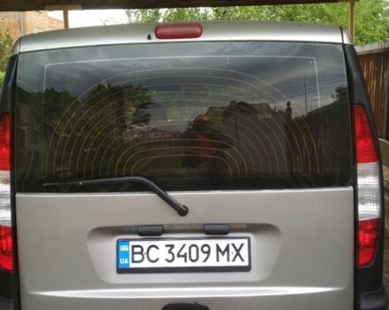 Серый Фиат Добло, объемом двигателя 1.9 л и пробегом 297 тыс. км за 3200 $, фото 2 на Automoto.ua