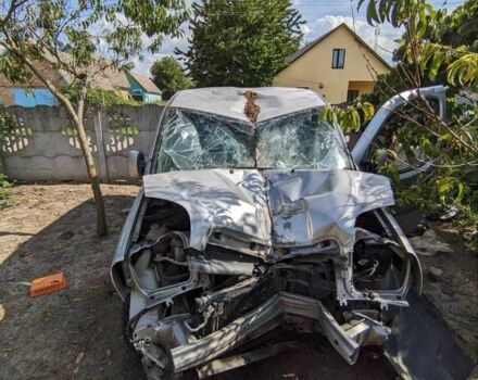 Серый Фиат Добло, объемом двигателя 1.9 л и пробегом 200 тыс. км за 1200 $, фото 6 на Automoto.ua