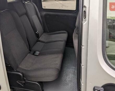 Серый Фиат Добло, объемом двигателя 1.9 л и пробегом 228 тыс. км за 3600 $, фото 3 на Automoto.ua