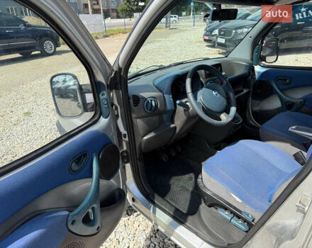 Сірий Фіат Добло, об'ємом двигуна 1.91 л та пробігом 320 тис. км за 3300 $, фото 12 на Automoto.ua