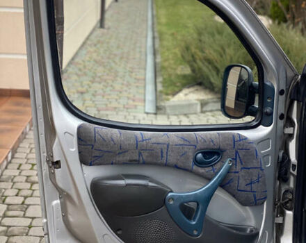 Серый Фиат Добло, объемом двигателя 1.6 л и пробегом 205 тыс. км за 3350 $, фото 56 на Automoto.ua