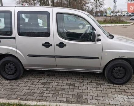 Серый Фиат Добло, объемом двигателя 1.9 л и пробегом 228 тыс. км за 3600 $, фото 1 на Automoto.ua