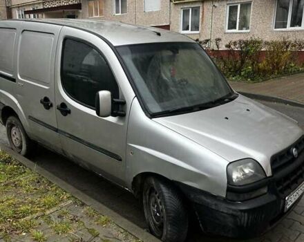 Серый Фиат Добло, объемом двигателя 1.9 л и пробегом 255 тыс. км за 3000 $, фото 1 на Automoto.ua