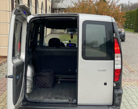 Серый Фиат Добло, объемом двигателя 1.6 л и пробегом 205 тыс. км за 3350 $, фото 46 на Automoto.ua