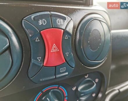 Сірий Фіат Добло, об'ємом двигуна 1.6 л та пробігом 205 тис. км за 3300 $, фото 18 на Automoto.ua