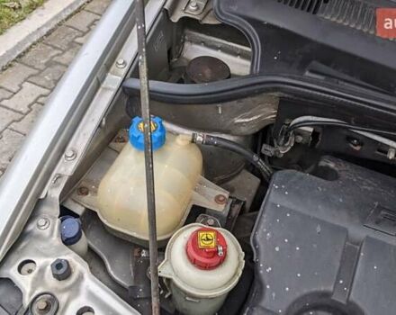 Серый Фиат Добло, объемом двигателя 1.9 л и пробегом 228 тыс. км за 3600 $, фото 9 на Automoto.ua