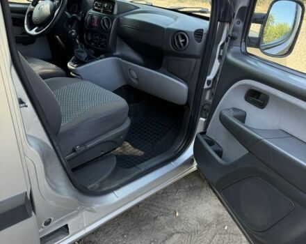 Сірий Фіат Добло, об'ємом двигуна 0 л та пробігом 250 тис. км за 2300 $, фото 6 на Automoto.ua