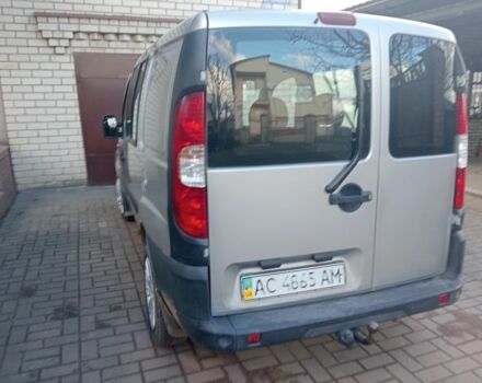 Серый Фиат Добло, объемом двигателя 1.9 л и пробегом 202 тыс. км за 5500 $, фото 2 на Automoto.ua