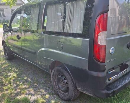 Серый Фиат Добло, объемом двигателя 1.91 л и пробегом 364 тыс. км за 4500 $, фото 4 на Automoto.ua