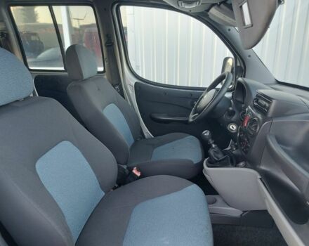 Сірий Фіат Добло, об'ємом двигуна 1.4 л та пробігом 186 тис. км за 5000 $, фото 7 на Automoto.ua