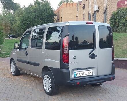 Сірий Фіат Добло, об'ємом двигуна 1.4 л та пробігом 186 тис. км за 5000 $, фото 2 на Automoto.ua