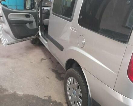 Сірий Фіат Добло, об'ємом двигуна 1.4 л та пробігом 240 тис. км за 4300 $, фото 28 на Automoto.ua