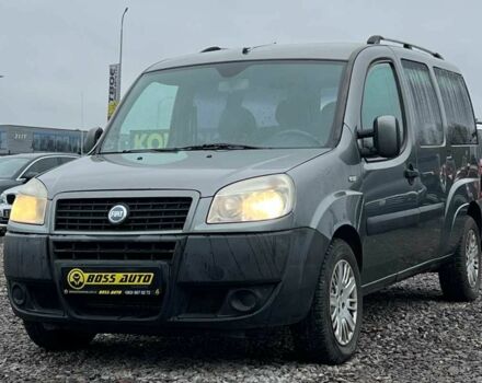 Серый Фиат Добло, объемом двигателя 1.9 л и пробегом 380 тыс. км за 5750 $, фото 2 на Automoto.ua