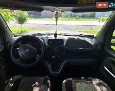 Серый Фиат Добло, объемом двигателя 1.91 л и пробегом 364 тыс. км за 4500 $, фото 3 на Automoto.ua