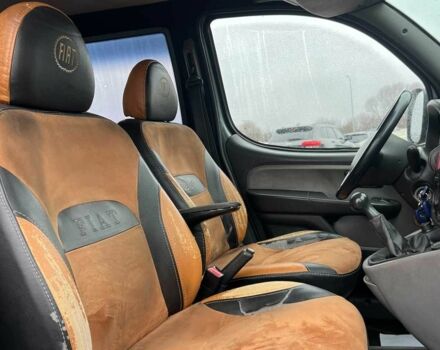 Серый Фиат Добло, объемом двигателя 1.9 л и пробегом 380 тыс. км за 5750 $, фото 12 на Automoto.ua