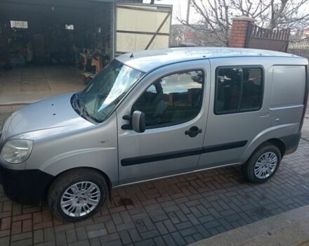 Серый Фиат Добло, объемом двигателя 1.9 л и пробегом 202 тыс. км за 5500 $, фото 3 на Automoto.ua